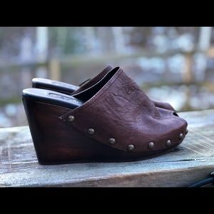Salpy Studded, open-toe Clogs - Size 9